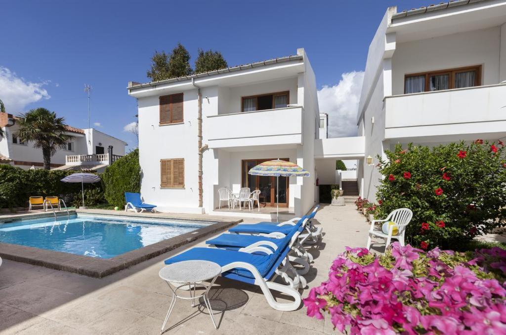 Apartamentos Leo Port de Pollença Esterno foto
